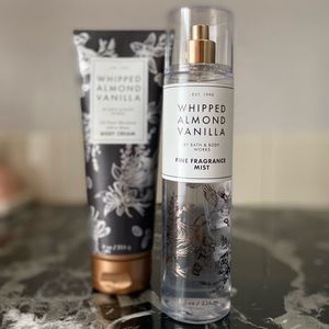Bath & Bodyworks Whipped Almond set